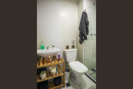 Apartamento à venda com 69m², 2 quartos e 2 vagasBanheiro
