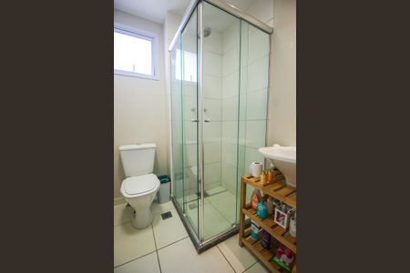 Apartamento à venda com 69m², 2 quartos e 2 vagasBanheiro da Suíte