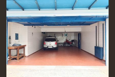 Garagem de casa à venda com 4 quartos, 12000m² em Vila Madalena, São Paulo