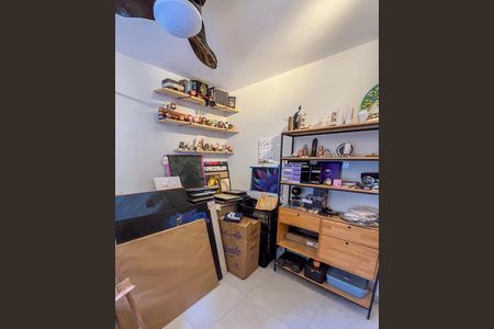 Casa à venda com 120m², 3 quartos e 4 vagasSuite