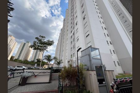 Apartamento à venda com 41m², 2 quartos e sem vagaÁrea comum