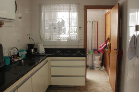 Apartamento para alugar com 210m², 3 quartos e 2 vagasCozinha