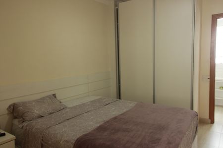 Apartamento para alugar com 210m², 3 quartos e 2 vagasSuite 1