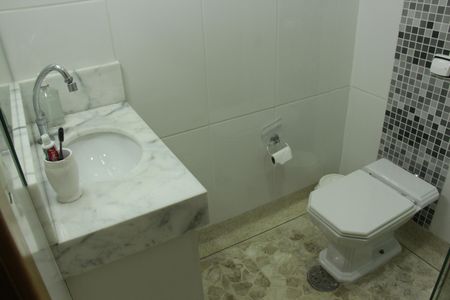 Apartamento para alugar com 210m², 3 quartos e 2 vagasBanheiro