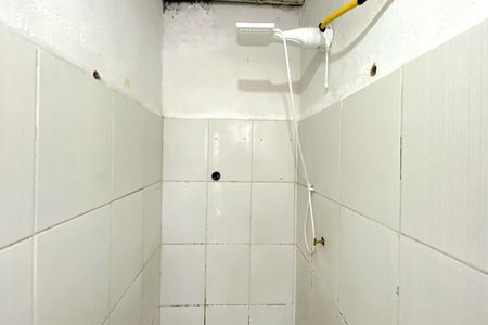 Banheiro de kitnet/studio para alugar com 1 quarto, 22m² em Senhor dos Passos, Belo Horizonte