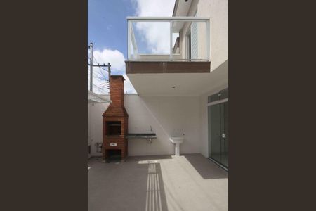 Casa à venda com 82m², 2 quartos e 2 vagasGaragem