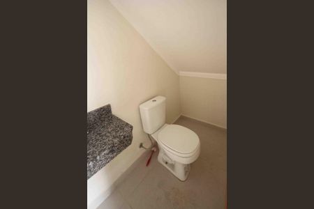 Casa à venda com 82m², 2 quartos e 2 vagasLavabo