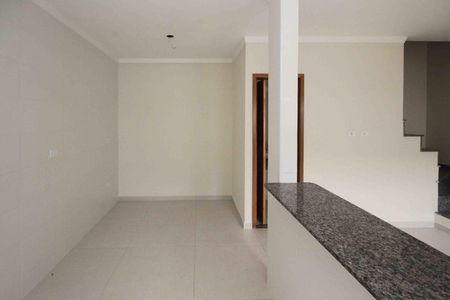 Casa à venda com 82m², 2 quartos e 2 vagasCozinha