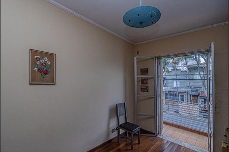 Casa à venda com 180m², 4 quartos e 2 vagas Casa à venda com 180m², 4 quartos e 2 vagasquarto 3_2