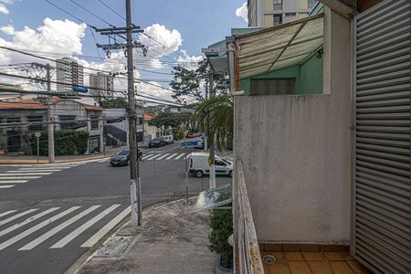 Casa à venda com 180m², 4 quartos e 2 vagas Casa à venda com 180m², 4 quartos e 2 vagassacada no quarto 3_4