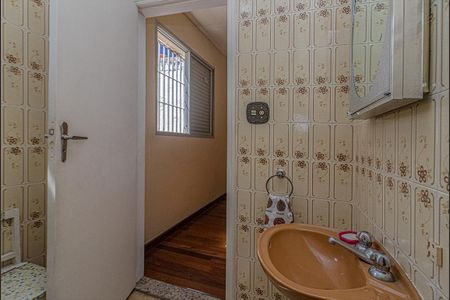 Casa à venda com 180m², 4 quartos e 2 vagas Casa à venda com 180m², 4 quartos e 2 vagasbanheiro na suíte_4