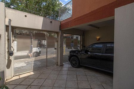 Casa à venda com 180m², 4 quartos e 2 vagas Casa à venda com 180m², 4 quartos e 2 vagasgaragem_4