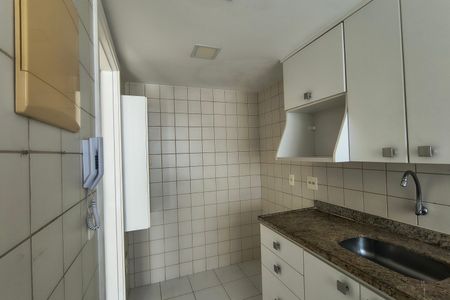 Apartamento à venda com 50m², 2 quartos e 1 vagaCozinha - Armários