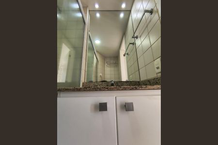 Apartamento à venda com 50m², 2 quartos e 1 vagaBanheiro Social