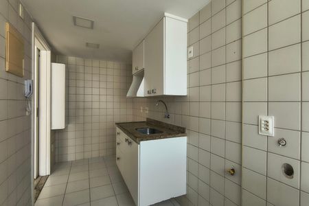 Apartamento à venda com 50m², 2 quartos e 1 vagaCozinha - Armários