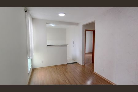 Sala  de apartamento para alugar com 2 quartos, 44m² em Vila Urupes, Suzano