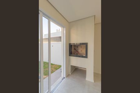 Casa à venda com 230m², 3 quartos e 2 vagas Casa à venda com 230m², 3 quartos e 2 vagasChurrasqueira