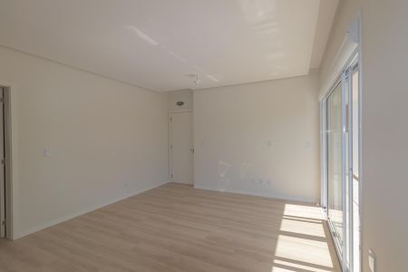 Casa à venda com 230m², 3 quartos e 2 vagas Casa à venda com 230m², 3 quartos e 2 vagasSuíte 3