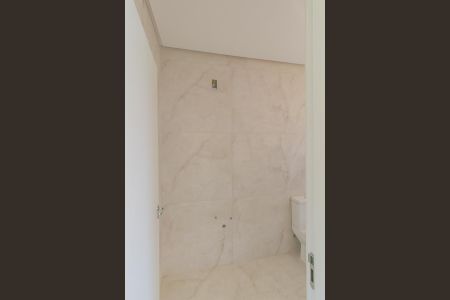 Casa à venda com 230m², 3 quartos e 2 vagas Casa à venda com 230m², 3 quartos e 2 vagasBanheiro da Suíte 1