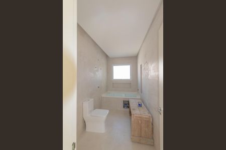 Casa à venda com 230m², 3 quartos e 2 vagas Casa à venda com 230m², 3 quartos e 2 vagasBanheiro da Suíte 3