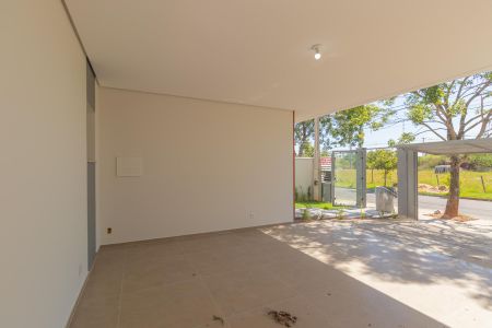 Casa à venda com 230m², 3 quartos e 2 vagas Casa à venda com 230m², 3 quartos e 2 vagasGaragem