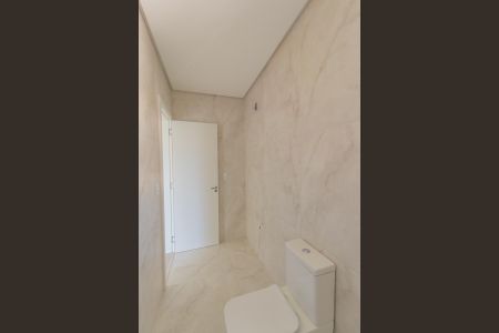 Casa à venda com 230m², 3 quartos e 2 vagas Casa à venda com 230m², 3 quartos e 2 vagasBanheiro da Suíte 1