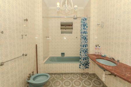 Apartamento à venda com 188m², 4 quartos e 1 vagaBanheiro