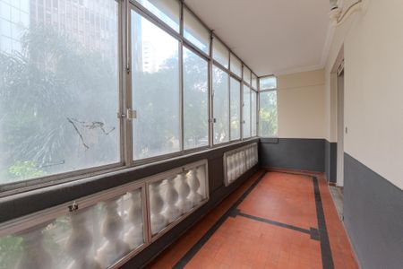 Apartamento à venda com 188m², 4 quartos e 1 vagaSacada