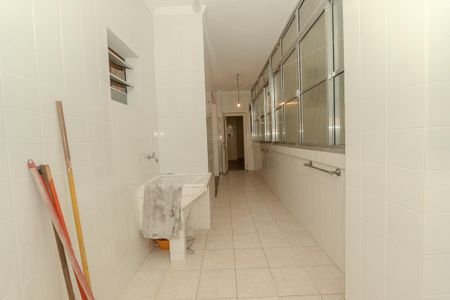 Apartamento à venda com 188m², 4 quartos e 1 vagaÁrea de Serviço