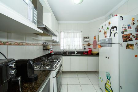 Apartamento à venda com 72m², 3 quartos e 2 vagasCOZINHA