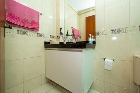 Apartamento à venda com 72m², 3 quartos e 2 vagasBANHEIRO1