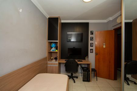 Apartamento à venda com 72m², 3 quartos e 2 vagasQUARTO2