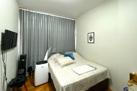 Apartamento à venda com 156m², 4 quartos e sem vagaQuarto 2