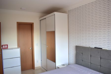 Apartamento para alugar com 77m², 1 quarto e 2 vagasSuíte
