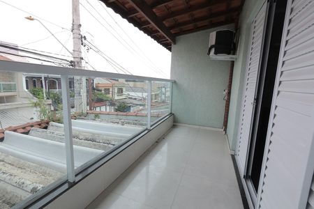 Casa para alugar com 209m², 3 quartos e 2 vagas Casa para alugar com 209m², 3 quartos e 2 vagasSacada