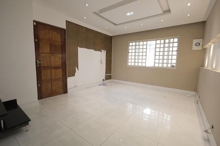 Sala de casa à venda com 3 quartos, 209m² em Utinga, Santo André
