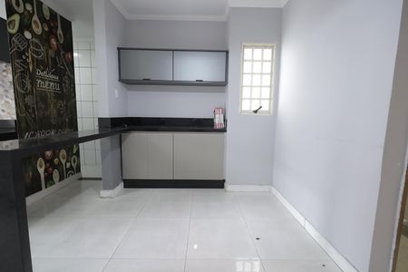 Casa para alugar com 209m², 3 quartos e 2 vagas Casa para alugar com 209m², 3 quartos e 2 vagasCozinha