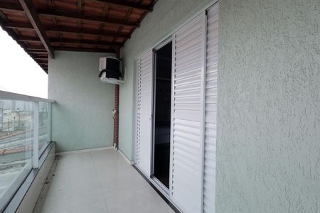 Casa para alugar com 209m², 3 quartos e 2 vagas Casa para alugar com 209m², 3 quartos e 2 vagasSacada