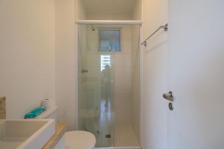 Apartamento à venda com 68m², 2 quartos e 2 vagasBanheiro
