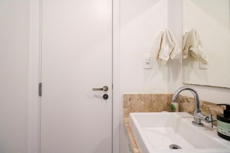 Apartamento à venda com 68m², 2 quartos e 2 vagasBanheiro