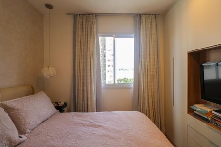 Apartamento à venda com 68m², 2 quartos e 2 vagasSuíte