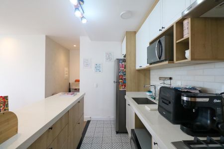 Apartamento à venda com 68m², 2 quartos e 2 vagasCozinha