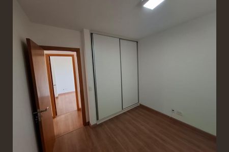 Apartamento à venda com 3 quartos, 81m² em Vila Brandina, Campinas