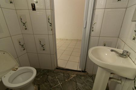 Casa para alugar com 60m², 2 quartos e sem vagaBanheiro da Suíte 1