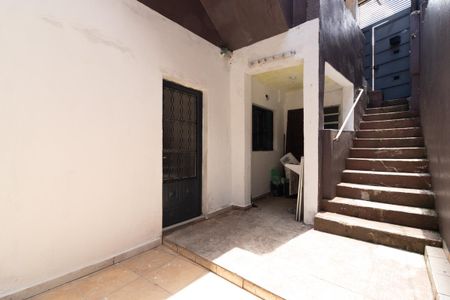 Casa para alugar com 60m², 2 quartos e sem vagaÁrea de Serviço