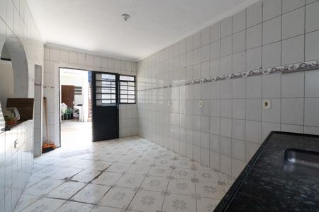 Casa para alugar com 60m², 2 quartos e sem vagaCozinha
