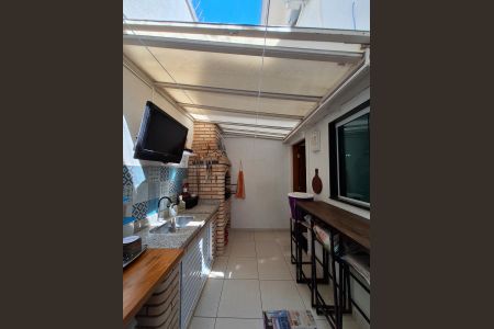 Casa à venda com 114m², 2 quartos e 3 vagasQuintal