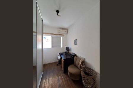 Casa à venda com 114m², 2 quartos e 3 vagasQuarto 2