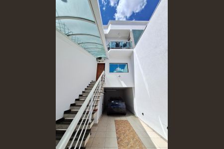 Casa à venda com 114m², 2 quartos e 3 vagasGaragem