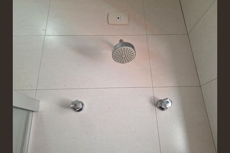 Casa à venda com 114m², 2 quartos e 3 vagasBanheiro Quarto 2